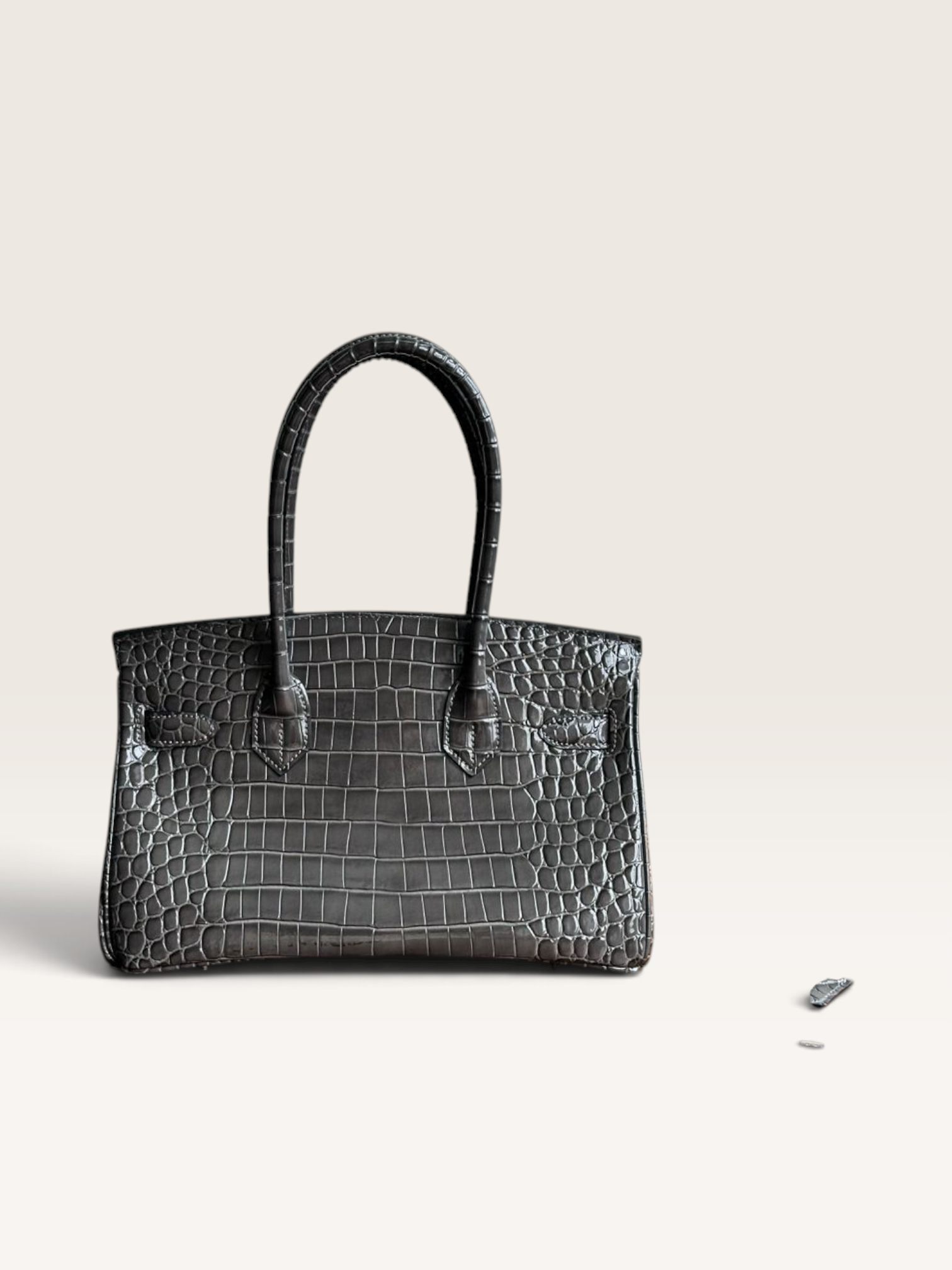Le Sabot Shoulder Exotic Graphite