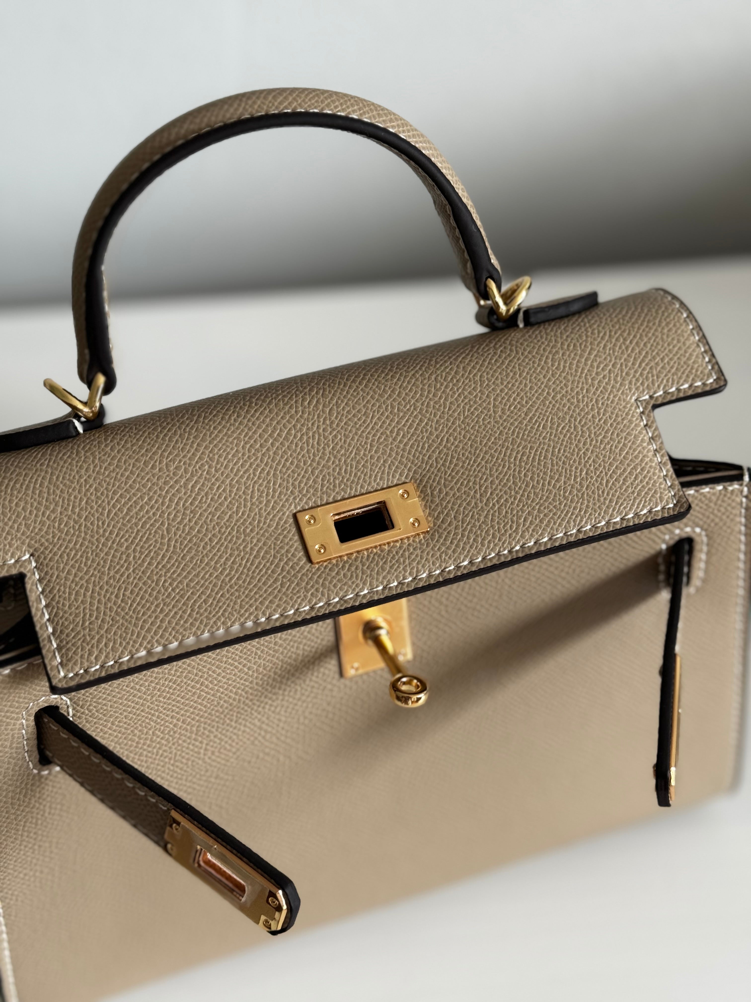 PARIS VEGAN - Beige