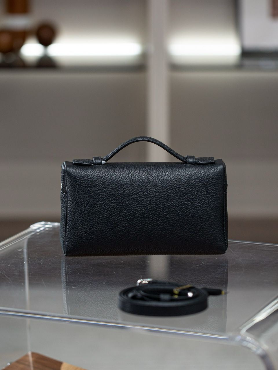 POCHE - Black