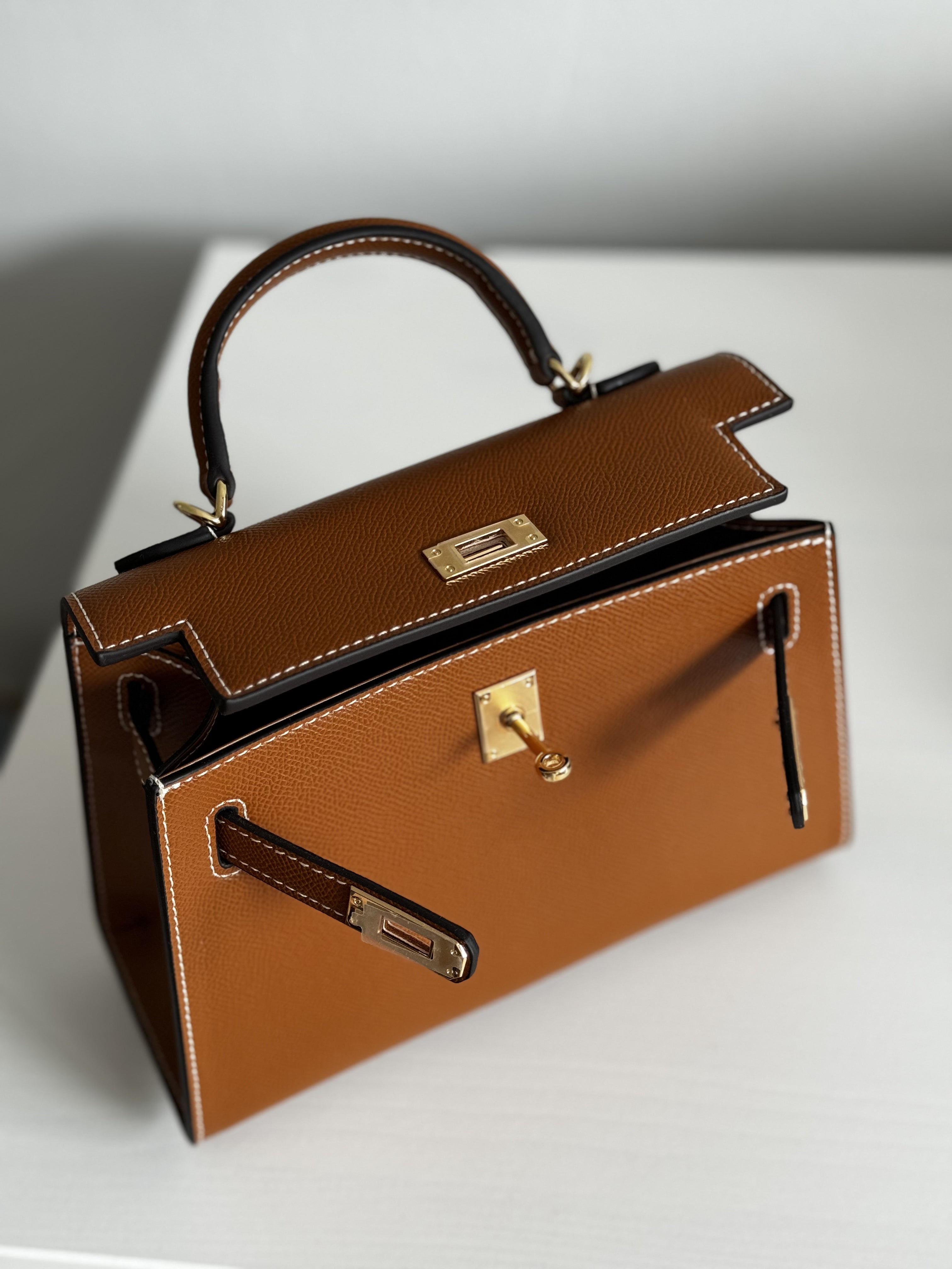 PARIS VEGAN - Honey brown